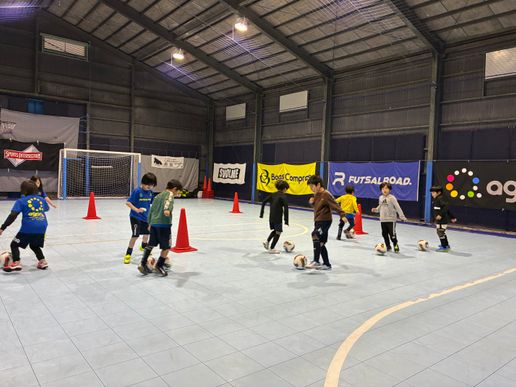 フットサルロード戸田のテナント写真1