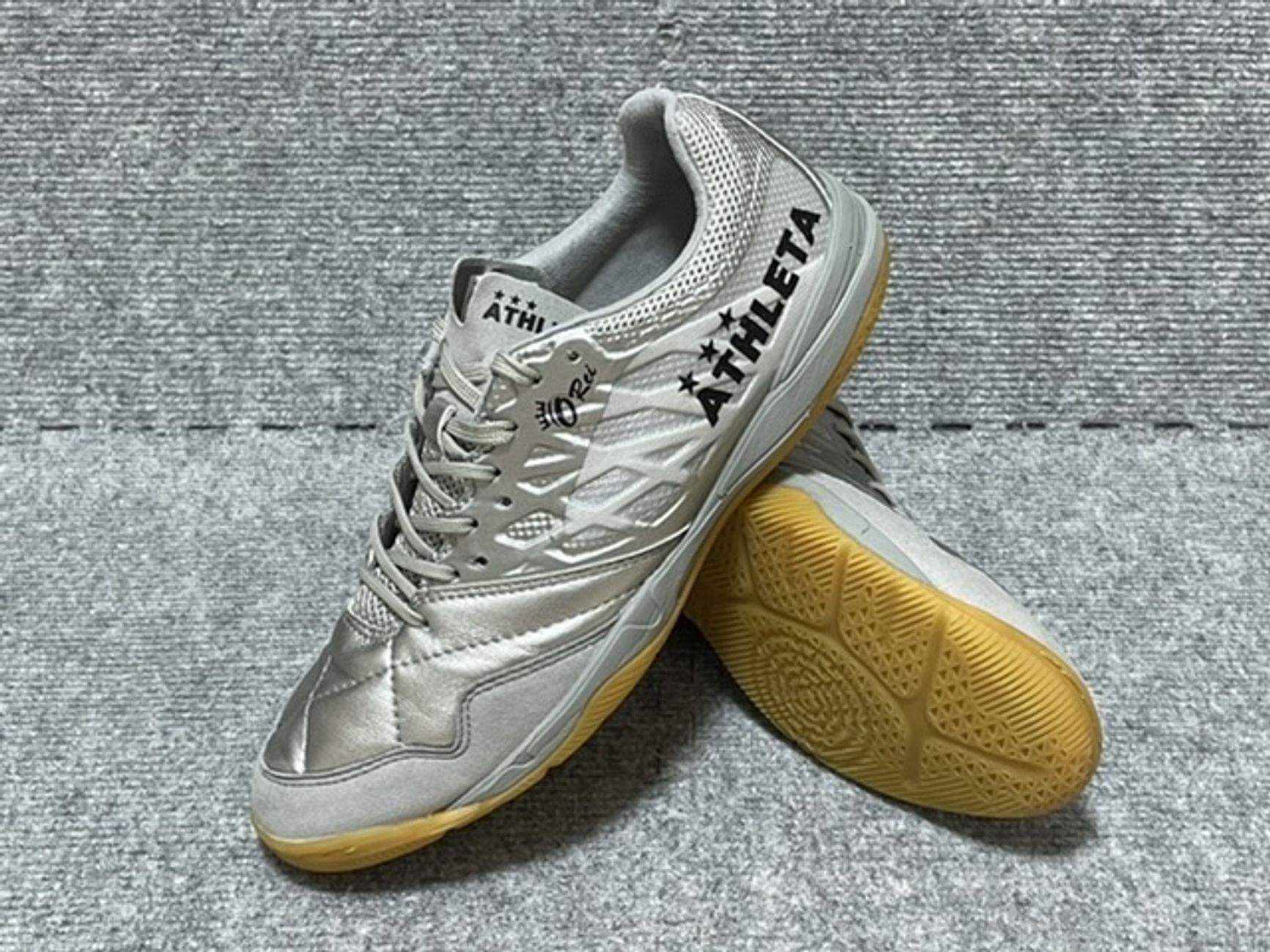 アスレタ O-Rei Futsal Falcao 26.0センチ 2